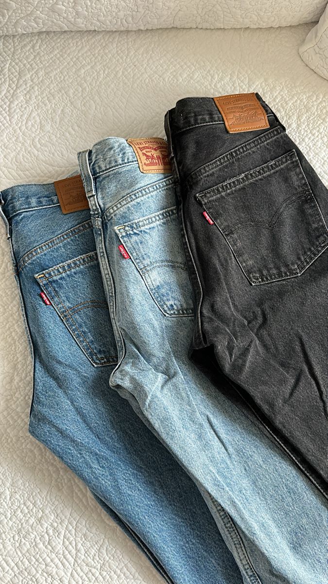 Levis